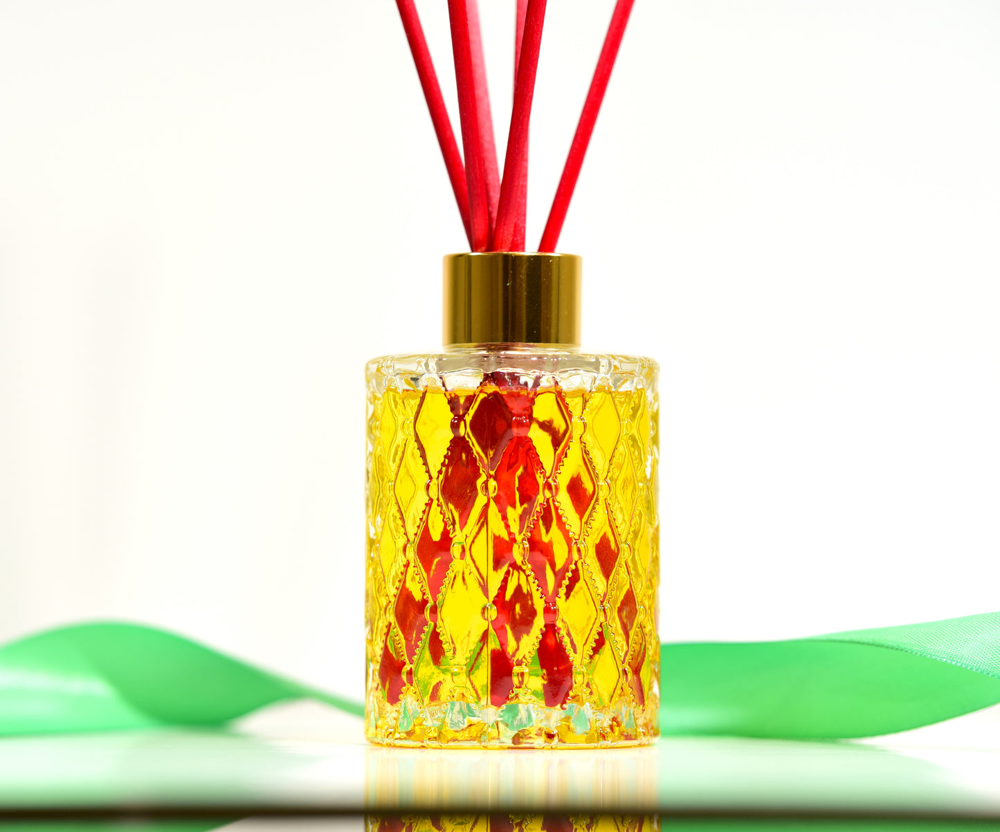 Natural room diffuser